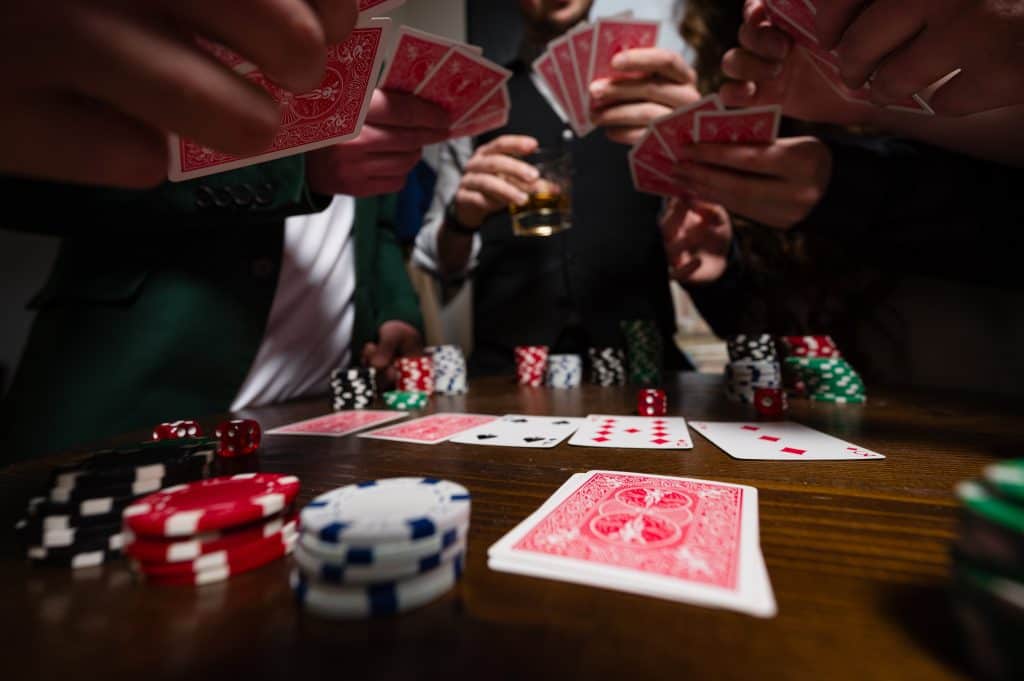 Poker game online casino